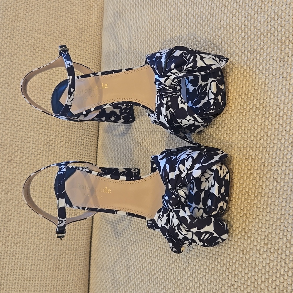 Kate Spade New York Tropical Foliage Platform Sandals